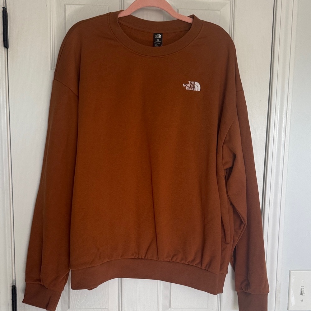 NWT The North Face Sweatshirt